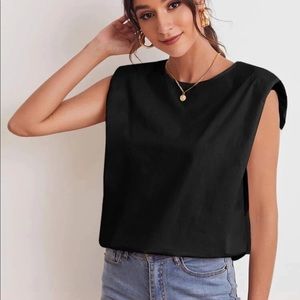 Shoulder pad sleeveless top